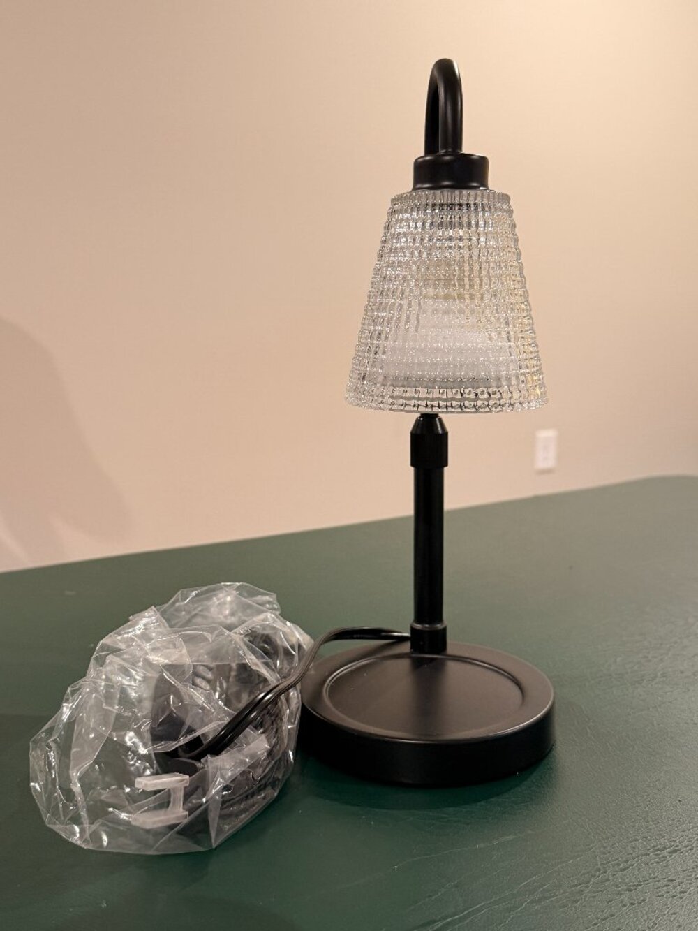 Innqoo Black Dimmable Candle Warmer Lamp with Timer & 2 Bulbs - NIB